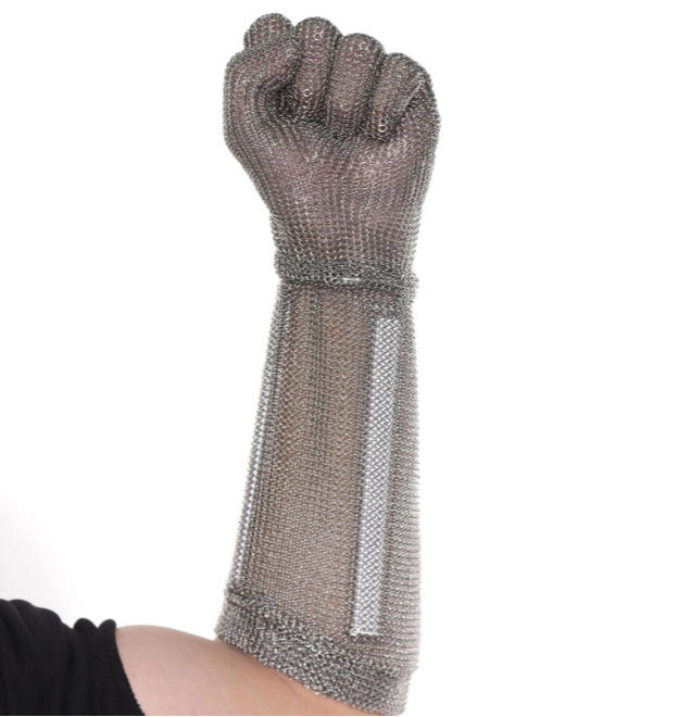 In einer Fabrik f&uuml;r professionelle Metzgerhandschuhe: Qualit&auml;t, Sicherheit und Innovation bei Hebei Linchuan
